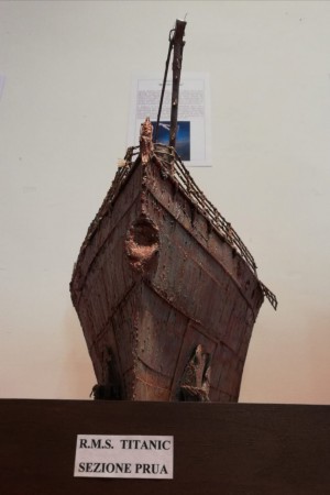 Sezione della prua del Titanic
